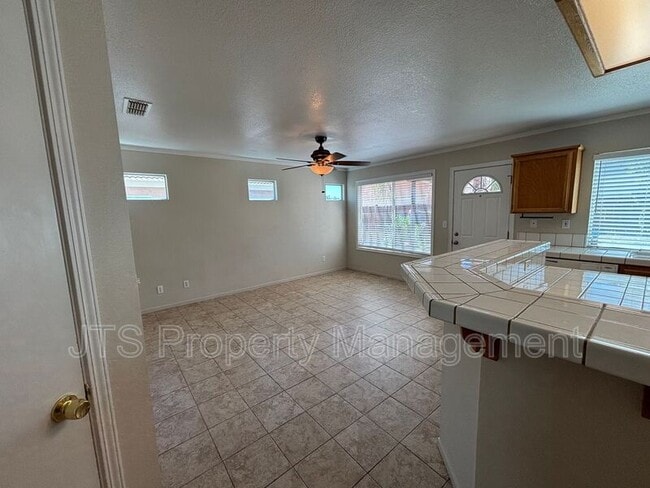 Building Photo - 6620 Verandah Ct