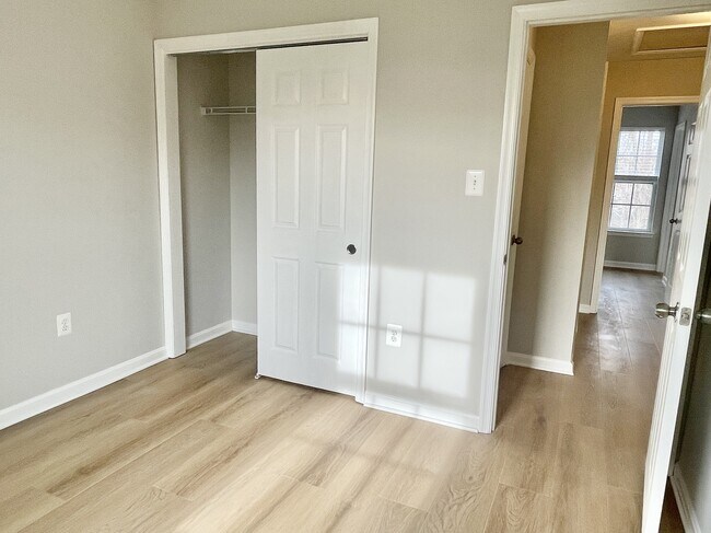Bedroom 2 - 12430 Horseshoe Bend Cir