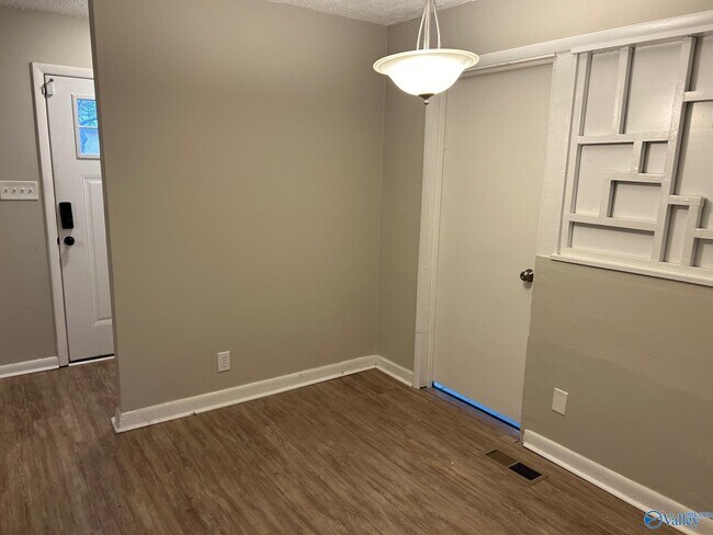 Building Photo - 3721 Broadmor Rd NW