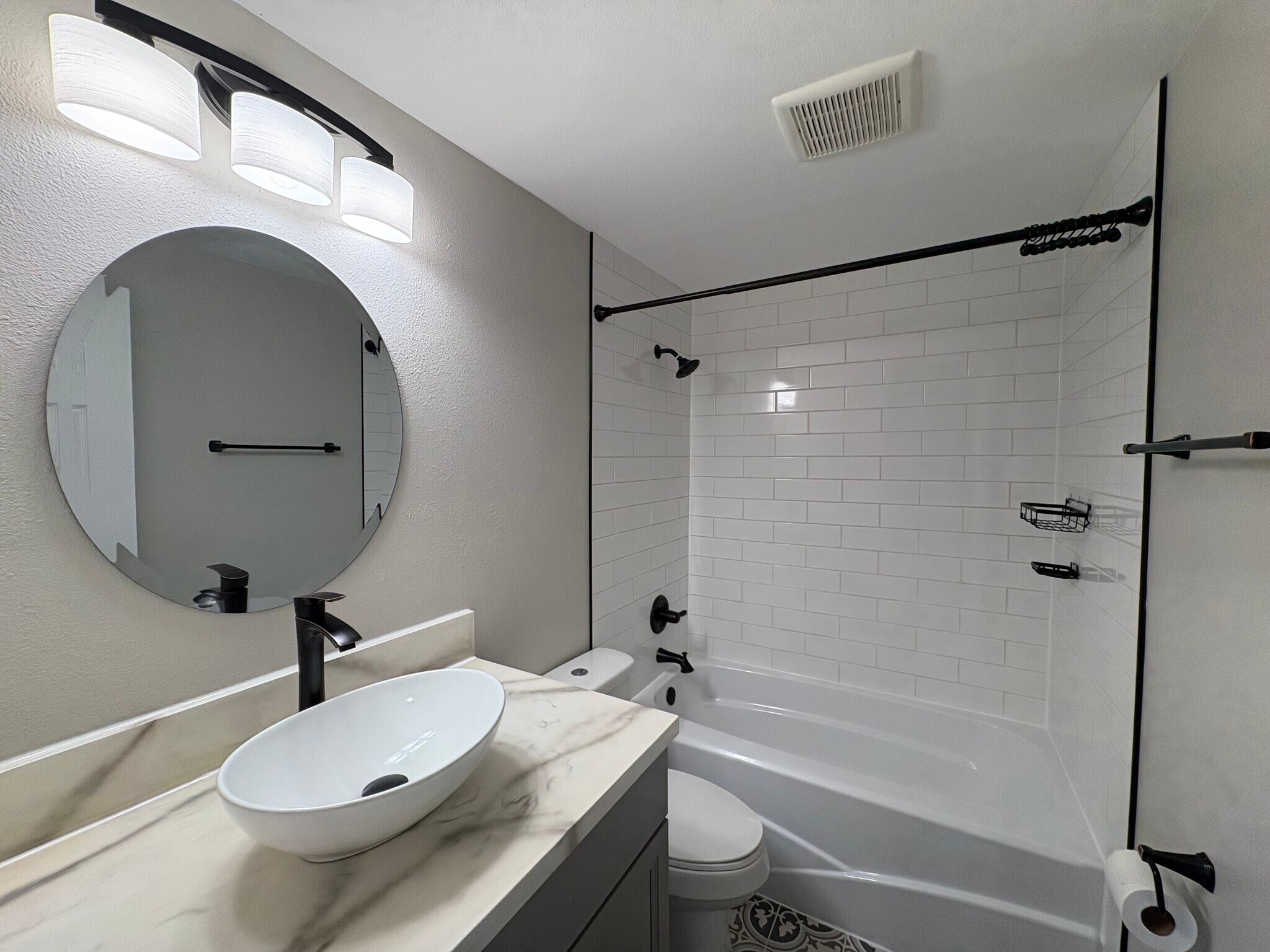 Building Photo - 2435 Piros Dr