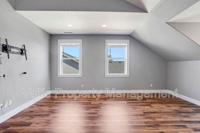 Building Photo - 5669 Cinnamon Teal St SE