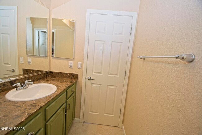 Building Photo - 2798 Peavine Creek Rd
