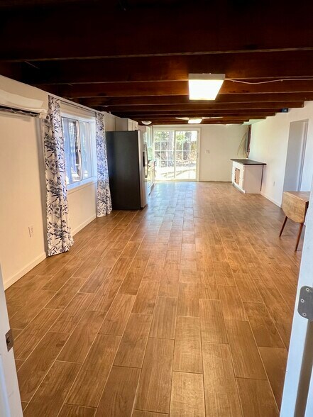 Building Photo - 8442 McCrory Ln