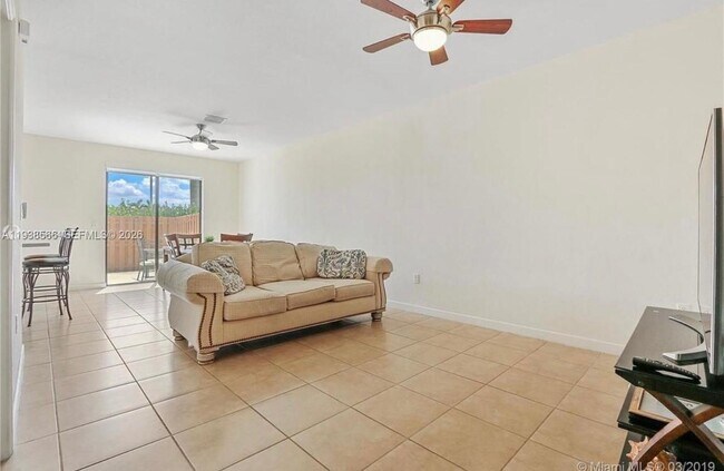 Building Photo - 11510 SW 254th St