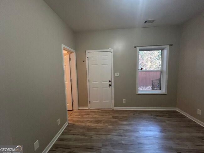 Building Photo - 3086 Lauren Parc Rd