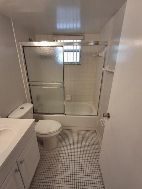 Building Photo - 714 Gardens Dr