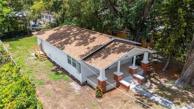 Building Photo - 3204 E 23rd Ave