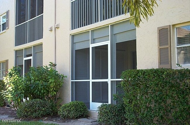 Building Photo - 5467 Rattlesnake Hammock Rd