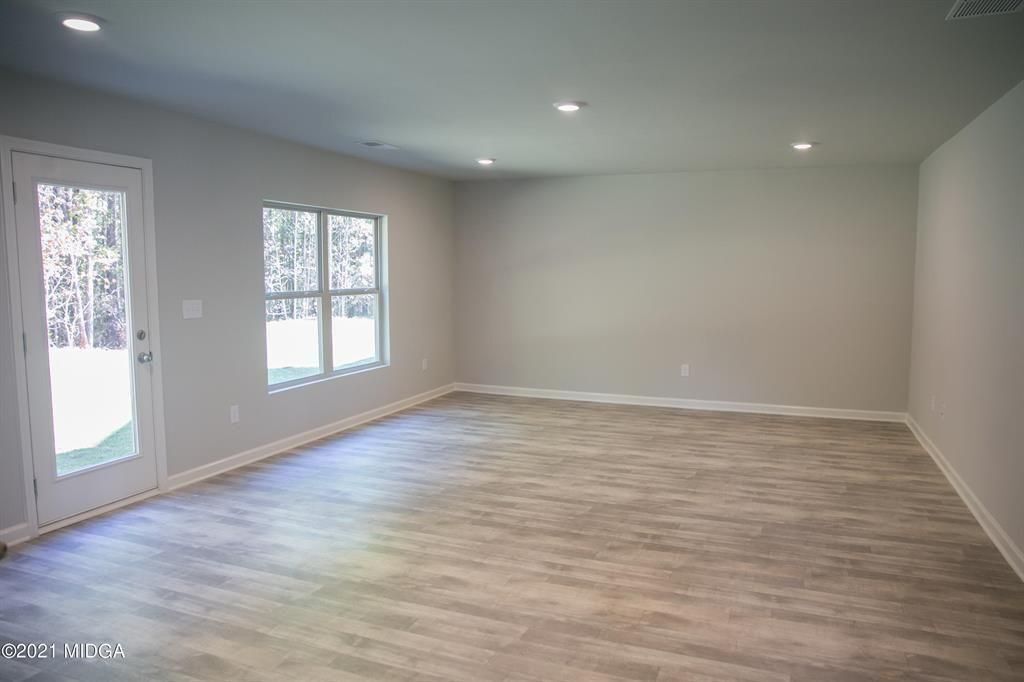 Building Photo - 178 Goodall Woods Dr