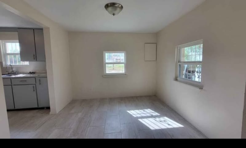 Building Photo - 41786 W Expy 83