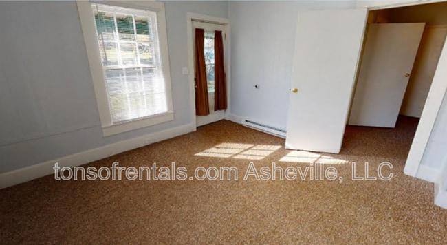Building Photo - 149 Wilson Dr