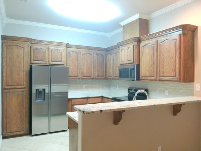 Building Photo - 4750 Grand Junction Drive