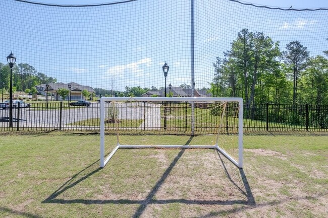 Building Photo - 1017 Fitchie Pl