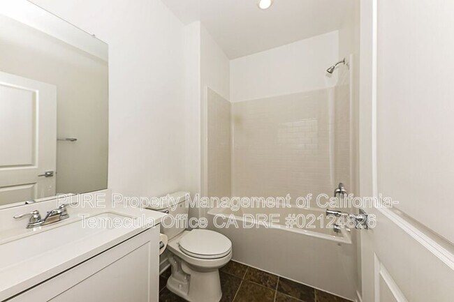 Building Photo - 31164 Vega St