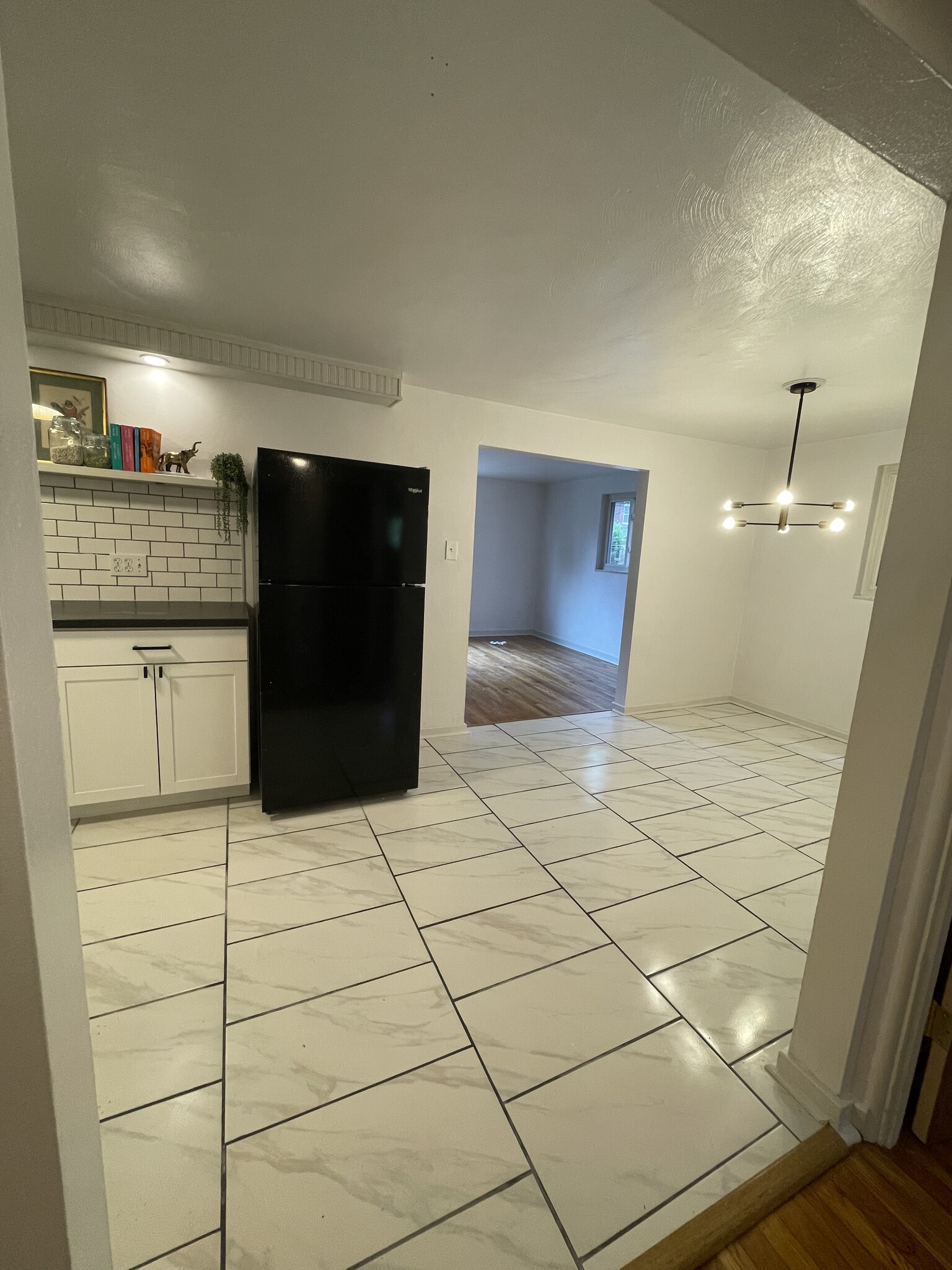 Dining into Living - 1116 Arkansas Ave