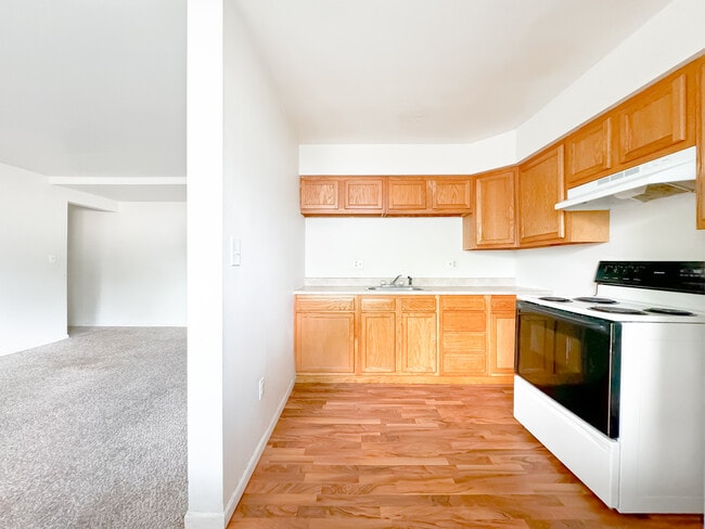 Building Photo - Village Shore Apartments