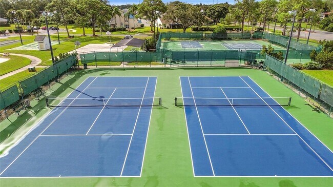 Building Photo - 3960 Southpointe Dr