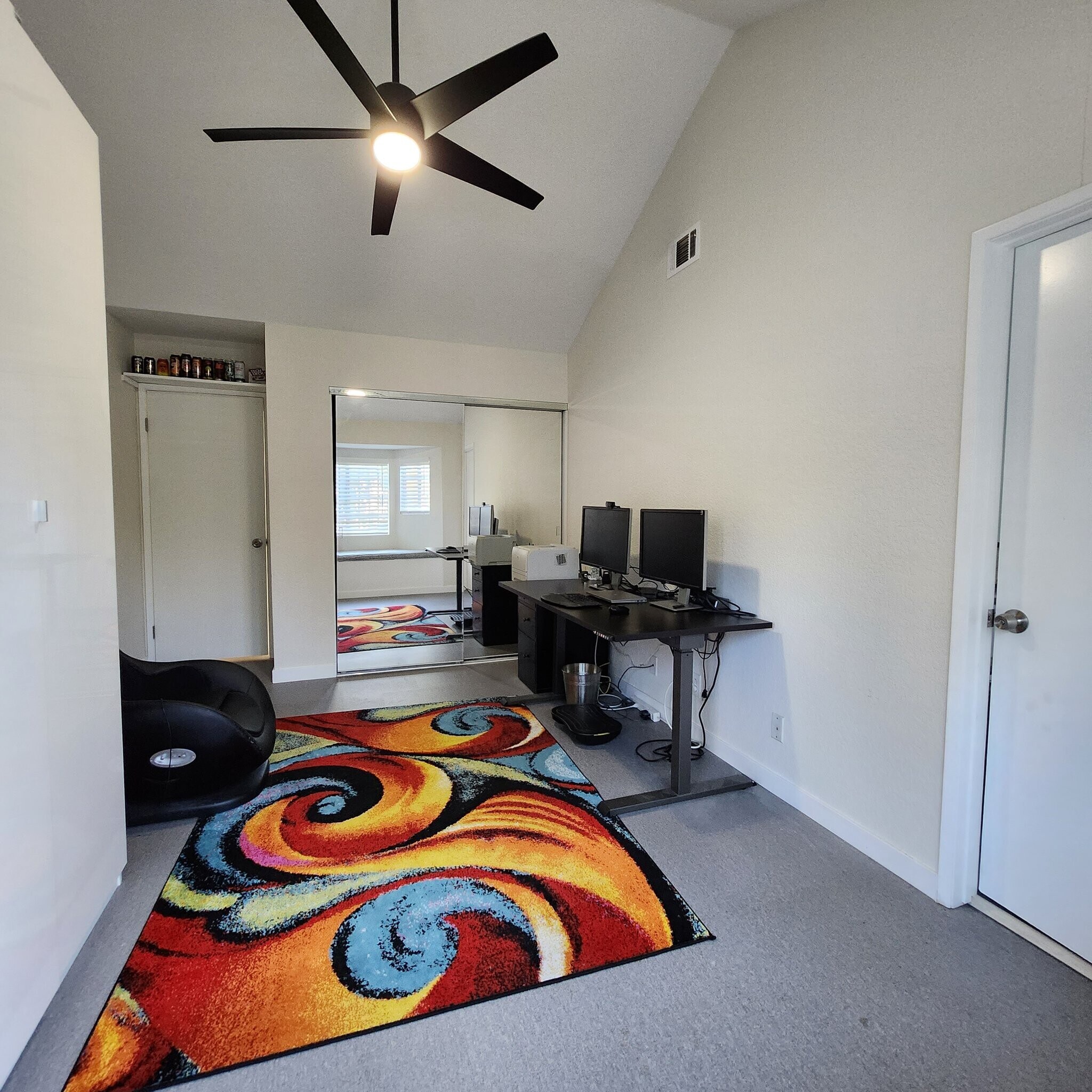 Building Photo - 26286 Hanover Ln