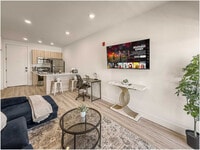 Building Photo - 2400 E Huntingdon St