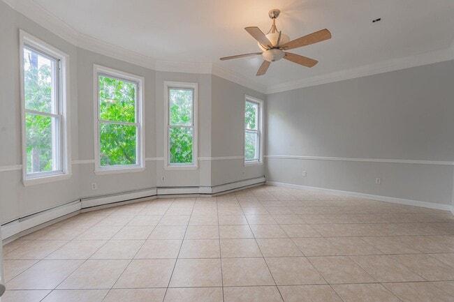 Primary Photo - 12 Carlton Ave