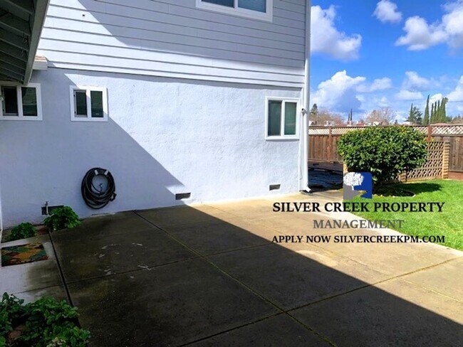 Building Photo - Charming Family Home in Pleasanton: 4 Bed,...