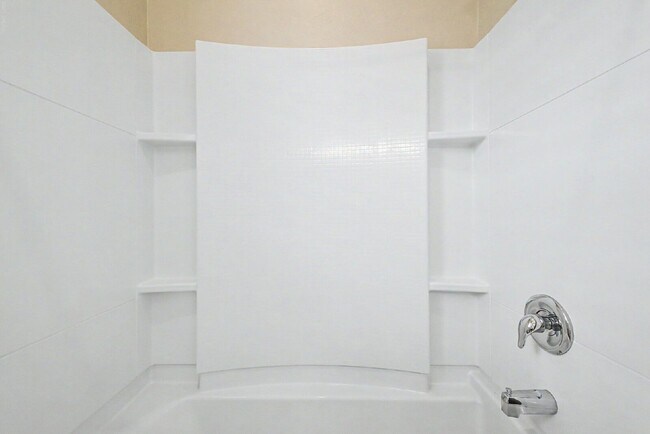Building Photo - 8833 S 167th Ln