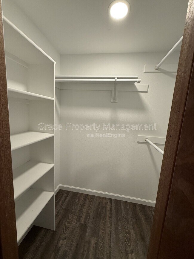 Building Photo - 2237 Harlan St