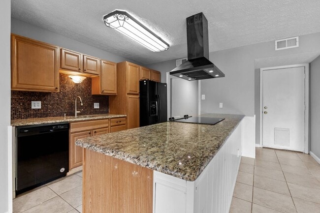 Building Photo - 3079 Cricket Rd