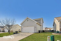 Building Photo - 1903 Briarfield Dr