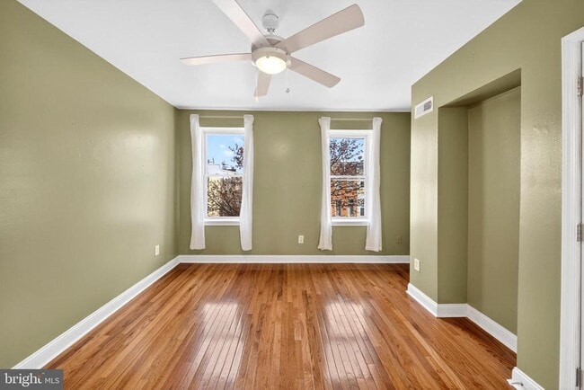 Building Photo - 7 E Fort Ave