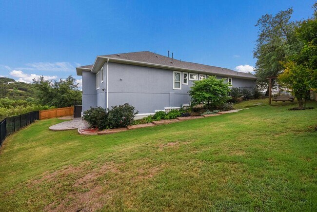 Building Photo - 22028 Cross Timbers Bnd