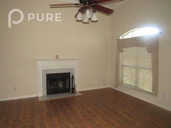 Building Photo - 266 Rocky Ridge Dr
