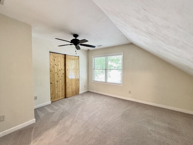 Building Photo - Available NOW! Unique Home in Wesleyan Cha...