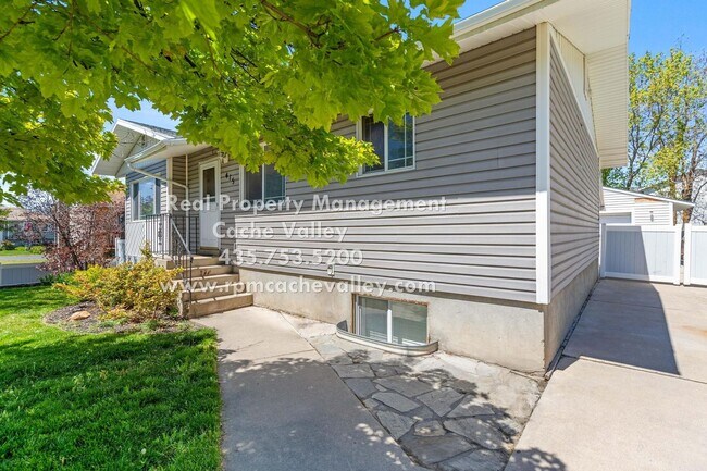 Building Photo - Beautiful 4-Bedroom Home Available in July!