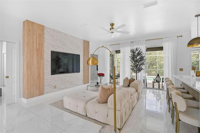 Building Photo - 4146 Westbourne Cir