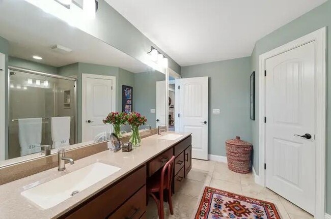 Building Photo - 1808 Trellis Ln