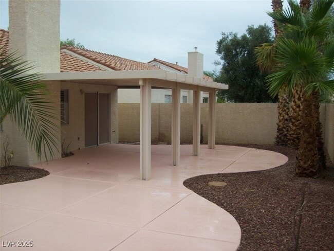 Building Photo - 5440 Red Sun Dr