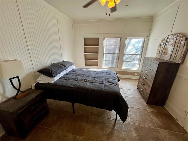 Building Photo - 725 Peach St