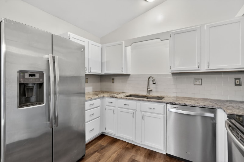 Building Photo - 720 Tobermory Ct