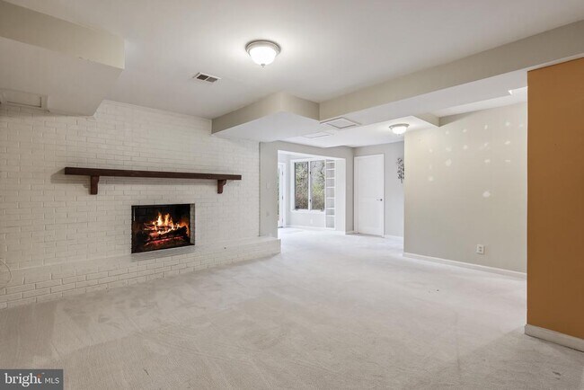 Building Photo - 3116 Wynford Dr