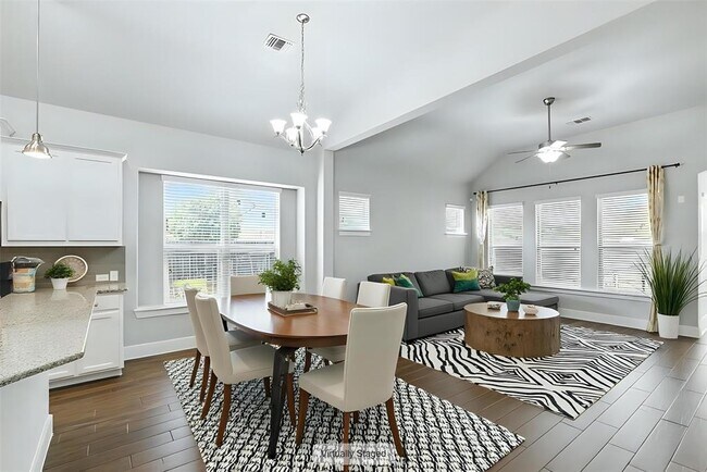 Primary Photo - 3500 Winter Wren Way