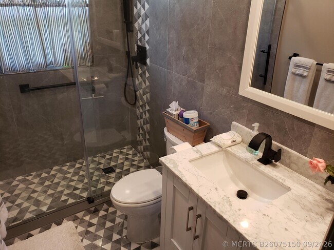 Building Photo - 3980 Oaks Clubhouse Dr