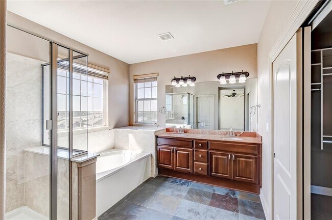 Building Photo - 7313 Lookout Bluff Terrace