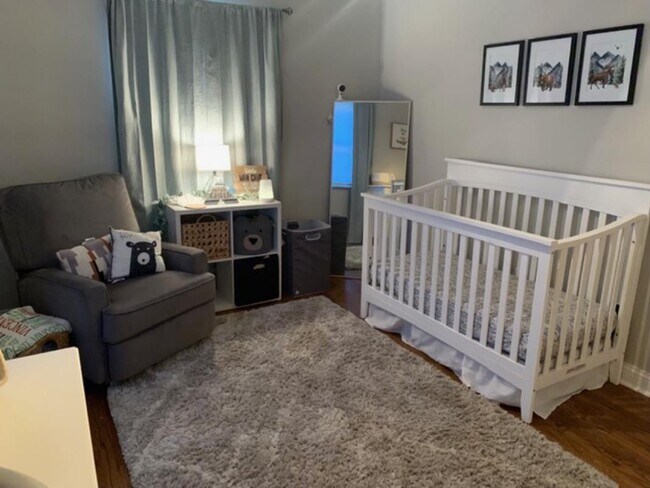 Building Photo - 6422 Fairhurst Ave