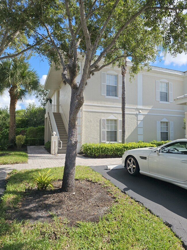 Building Photo - 1335 Sweetwater Cove