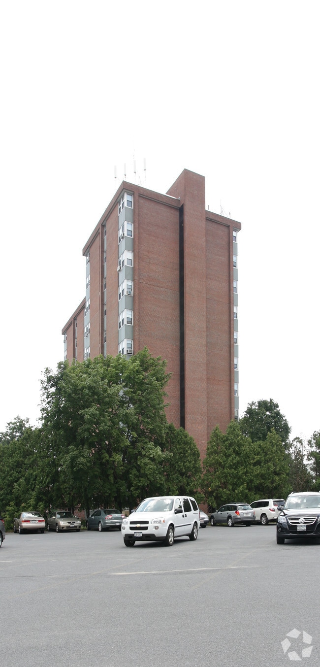 Building Photo - Stichman Towers