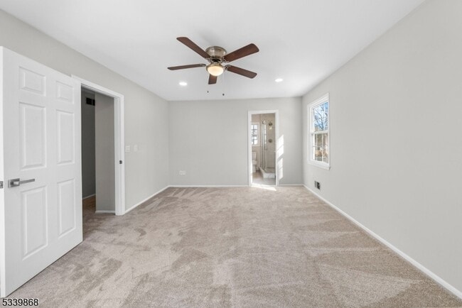 Building Photo - 231 Sutphin Ln