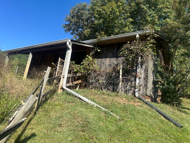 Building Photo - 1510 Graham Rd