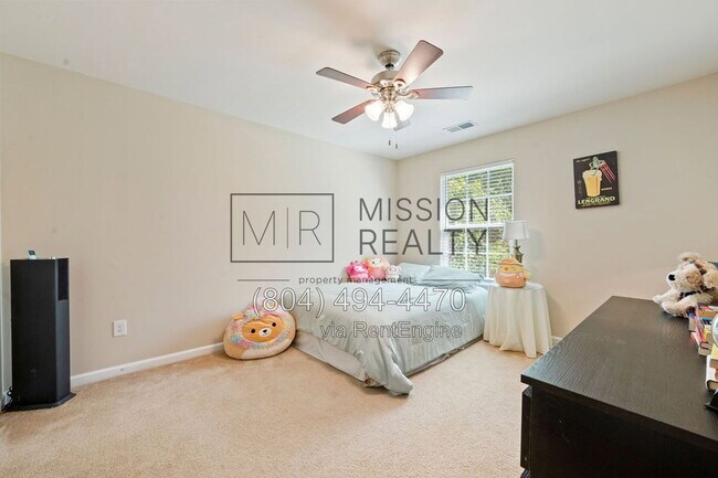 Building Photo - 5106 Timsbury Pointe Dr