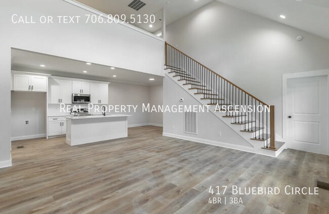 Building Photo - 417 Blue Bird Cir